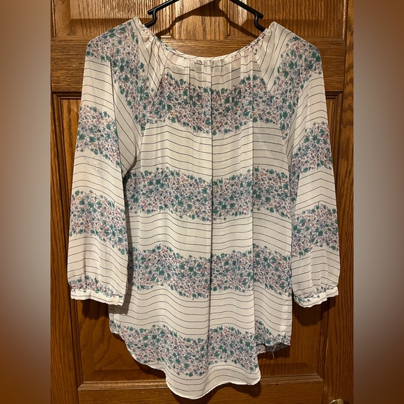 LC Lauren Conrad Floral Blouse - Picture 2 of 3